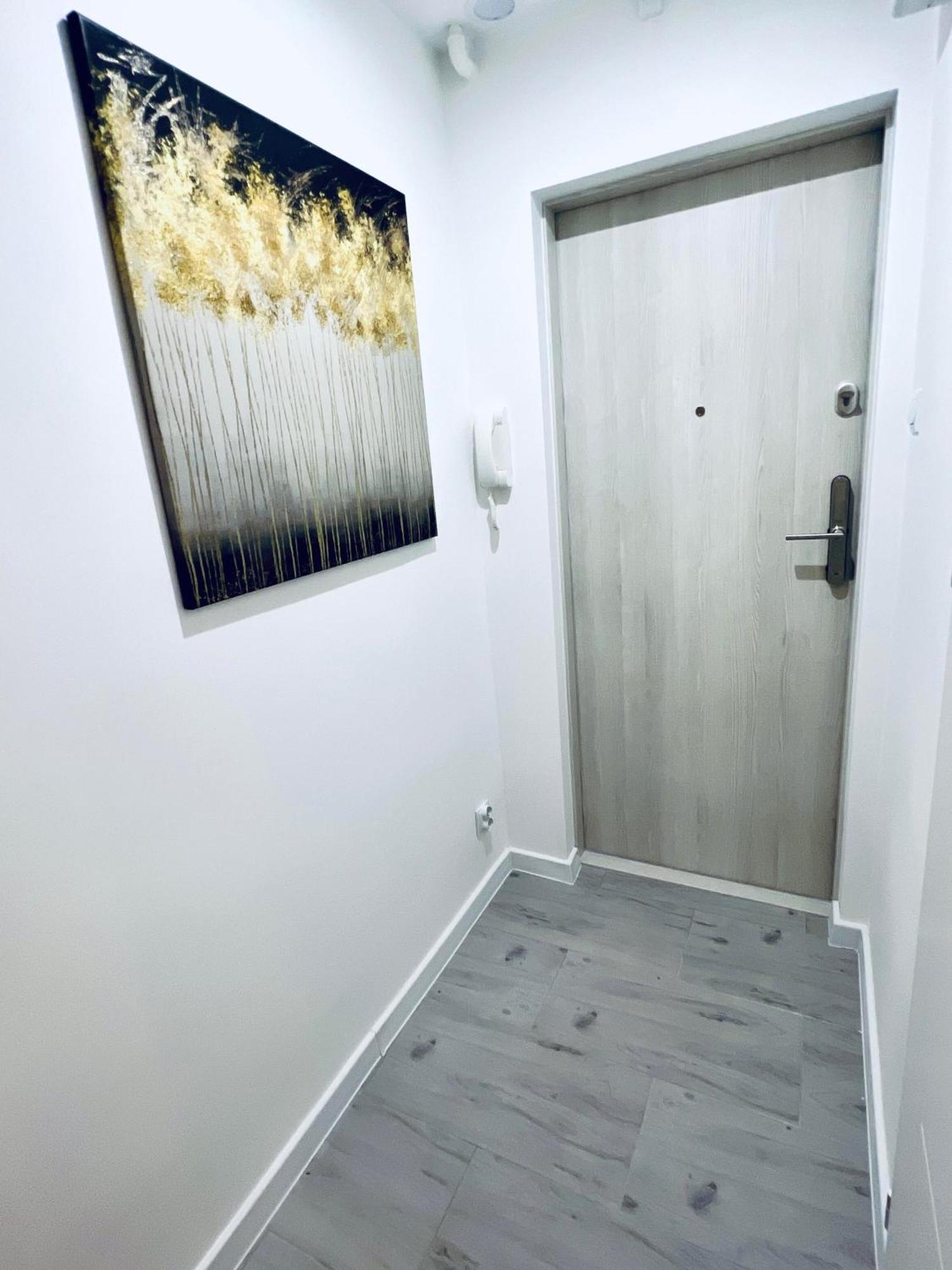 Apartament Happy Place Family & Business Targi Kielce Exterior foto